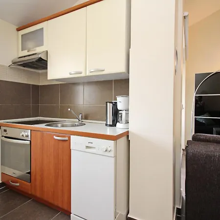 Apartman With A Parking Space Baska, Krk - 24147